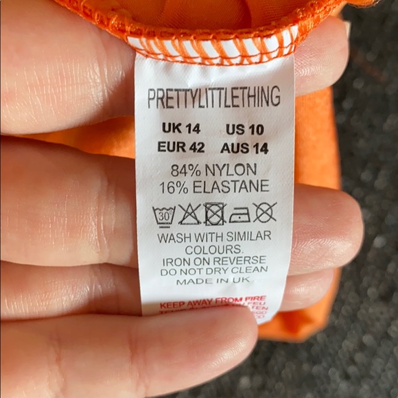 PRETTYLITTLETHING - Orange Scoop Neck Bikini - Picture 4 of 4